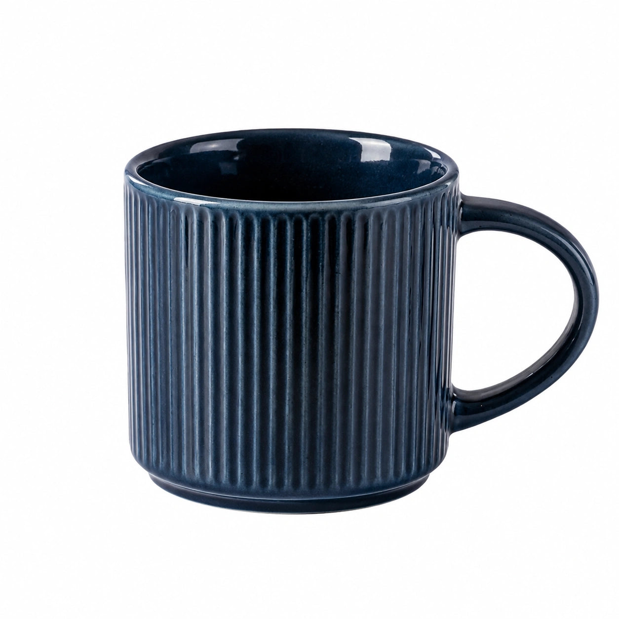 Mug 350 ml en céramique bleu nuit à relief vertical avec anse